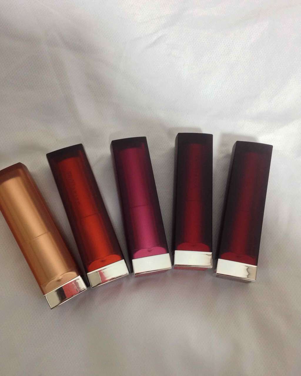 カラーセンセーショナル リップスティック C/MAYBELLINE NEW YORK/口紅を使ったクチコミ(2枚目)