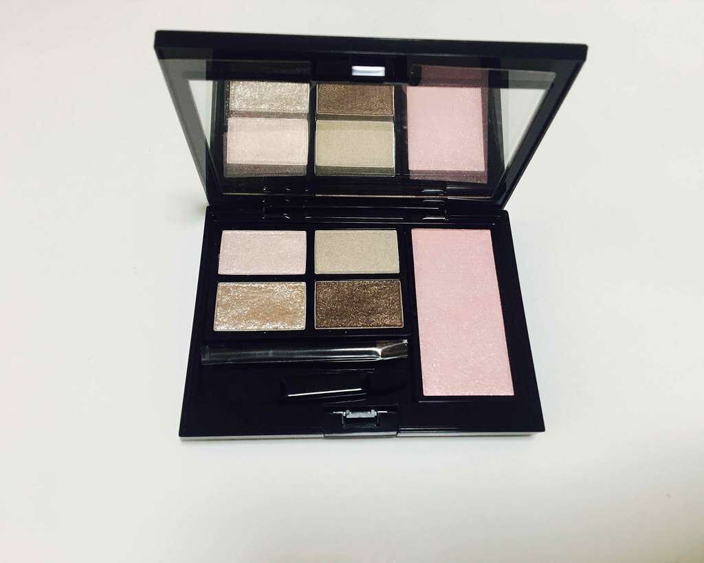 ホリデー アディクション クリスマス ラブ (クリスマスコフレ2017)/ADDICTION/メイクアップキットを使ったクチコミ(1枚目)