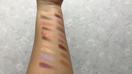 フーダビューティ デザート ダスク アイシャドウパレット/Huda Beauty/アイシャドウパレットを使ったクチコミ(3枚目)