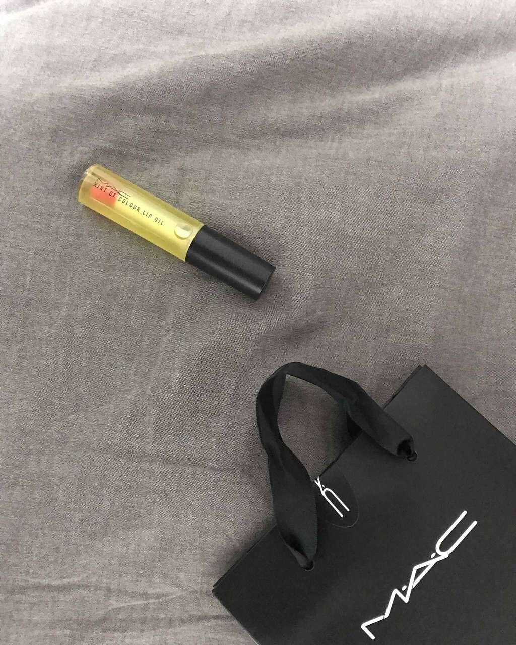 ヒント オブ カラー リップ オイル/M・A・C/口紅を使ったクチコミ(1枚目)