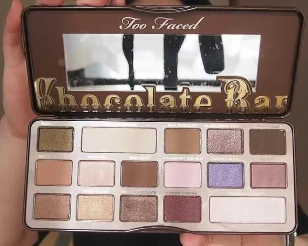 チョコレート バー アイシャドウ パレット/Too Faced/アイシャドウパレットを使ったクチコミ(2枚目)