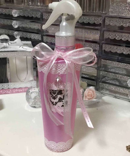 プレミアムスリーク ハイドロリニュー ミスト リッチモイスト(しっとりタイプ)/スティーブンノル ニューヨーク/ヘアミストを使ったクチコミ(1枚目)