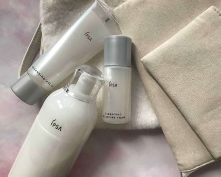 IPSA 冬のMEキットのクチコミ「#2017年クリスマスコフレ #クリスマスコフレ 
#IPSA MEキット
いつものMEがちょ.....」(1枚目)