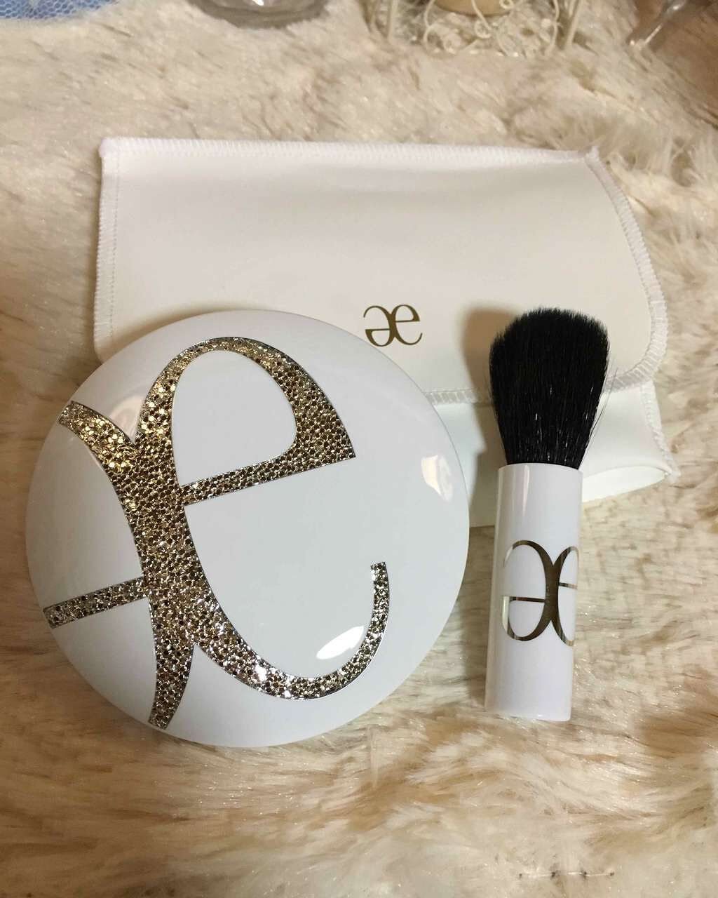 ラ プードル オートニュアンス/Elégance/プレストパウダーを使ったクチコミ(1枚目)