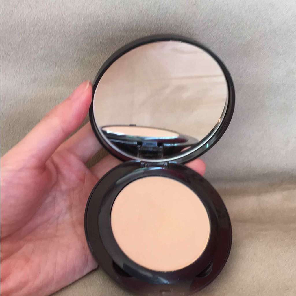 ルースセッティングパウダー トランスルーセント/ローラ メルシエ/ルースパウダーを使ったクチコミ(2枚目)