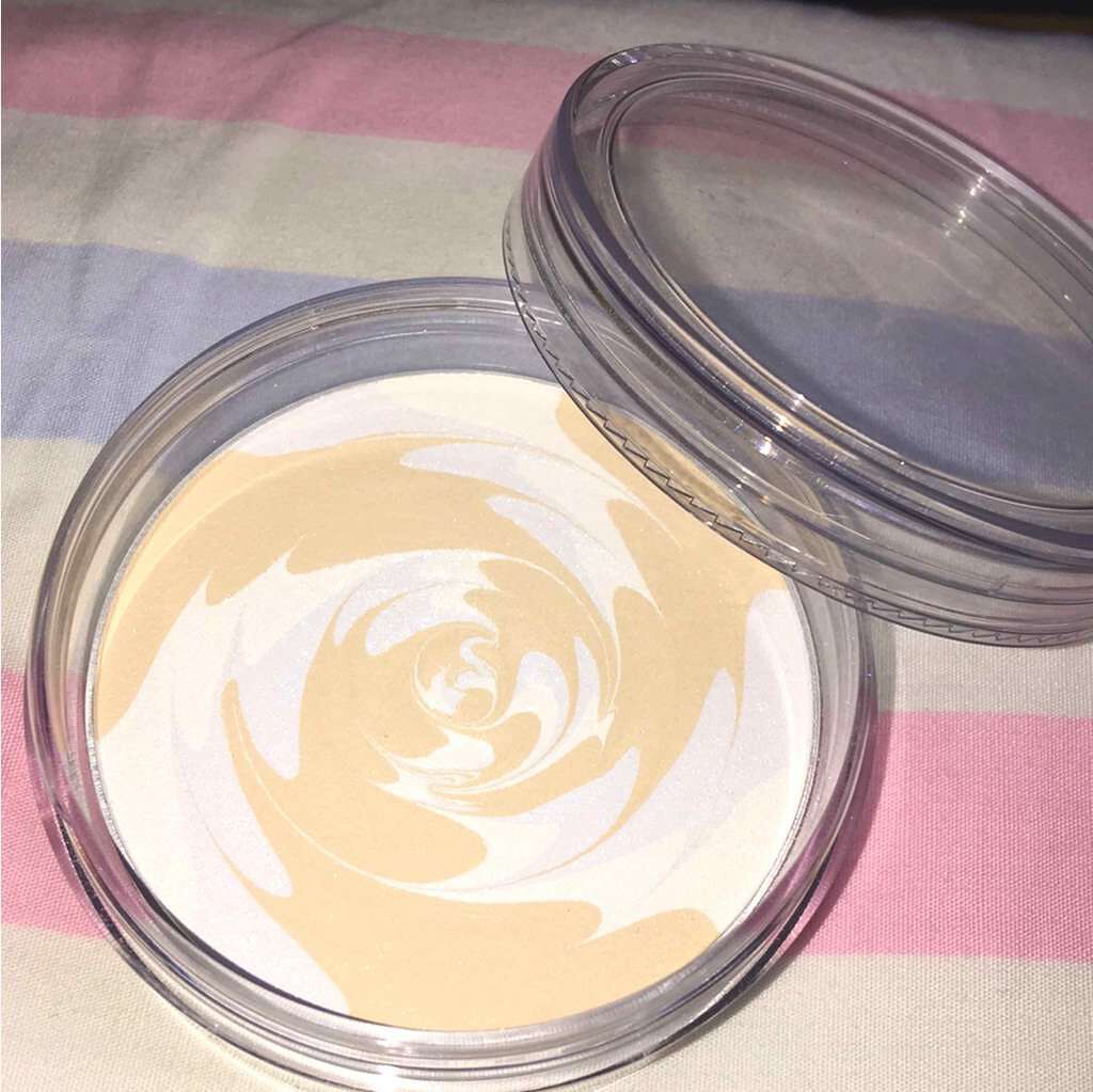 UVルースパウダー プレストタイプ(旧)/無印良品/プレストパウダーを使ったクチコミ(1枚目)