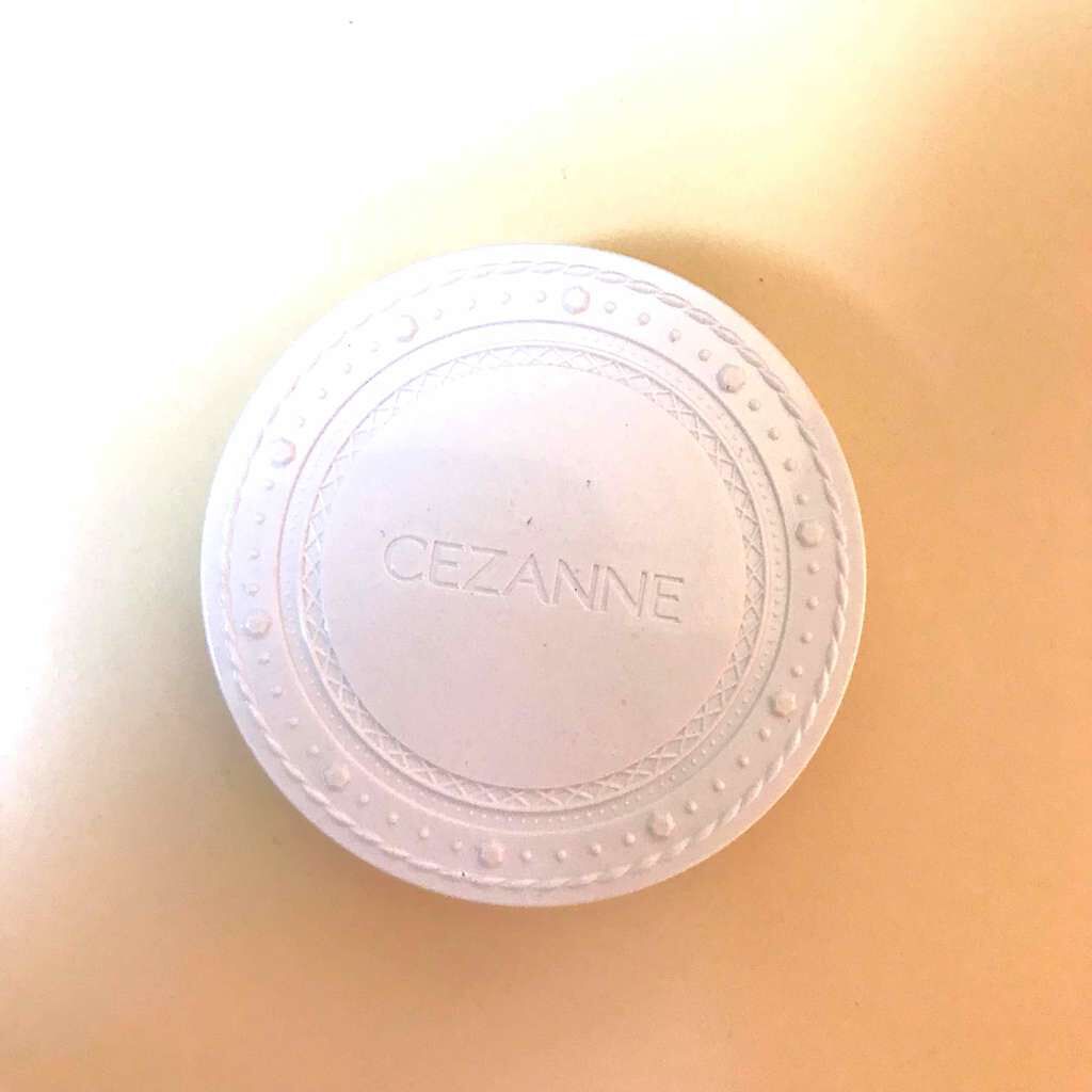 UVクリアフェイスパウダー/CEZANNE/プレストパウダーを使ったクチコミ(1枚目)