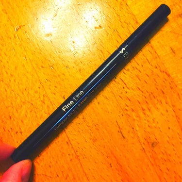この筆が描きやすくてリピしたい‥！
ただ#sephora のアイライナーはカナダで買ったもの。もうカナダに行くことはないと思うので、正直日本で似たようなものを見つけられないか探し中。
made in j