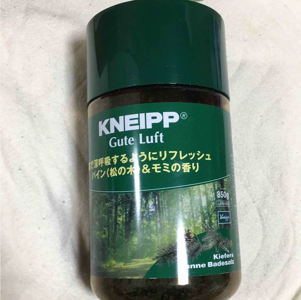クナイプ グーテルフト バスソルト パイン<松の木>&モミの香り/クナイプ/無機塩系入浴剤を使ったクチコミ(2枚目)