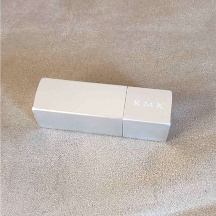RMK フェイスポップ マットリップスのクチコミ「RMK
フェイスポップ マットリップス03 ホログラフィックシアーピンク
RMKのリップス
.....」(3枚目)