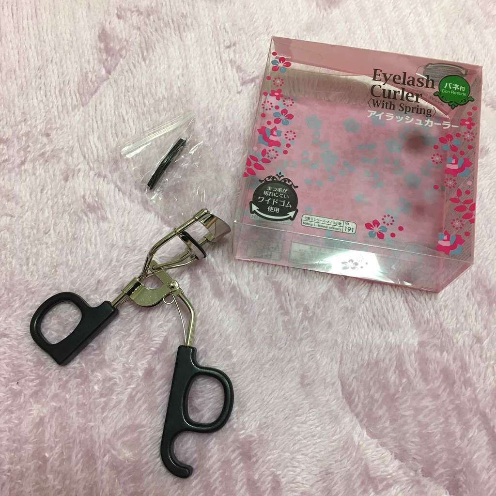 アイラッシュカーラー バネ付/DAISO/ビューラーを使ったクチコミ(1枚目)