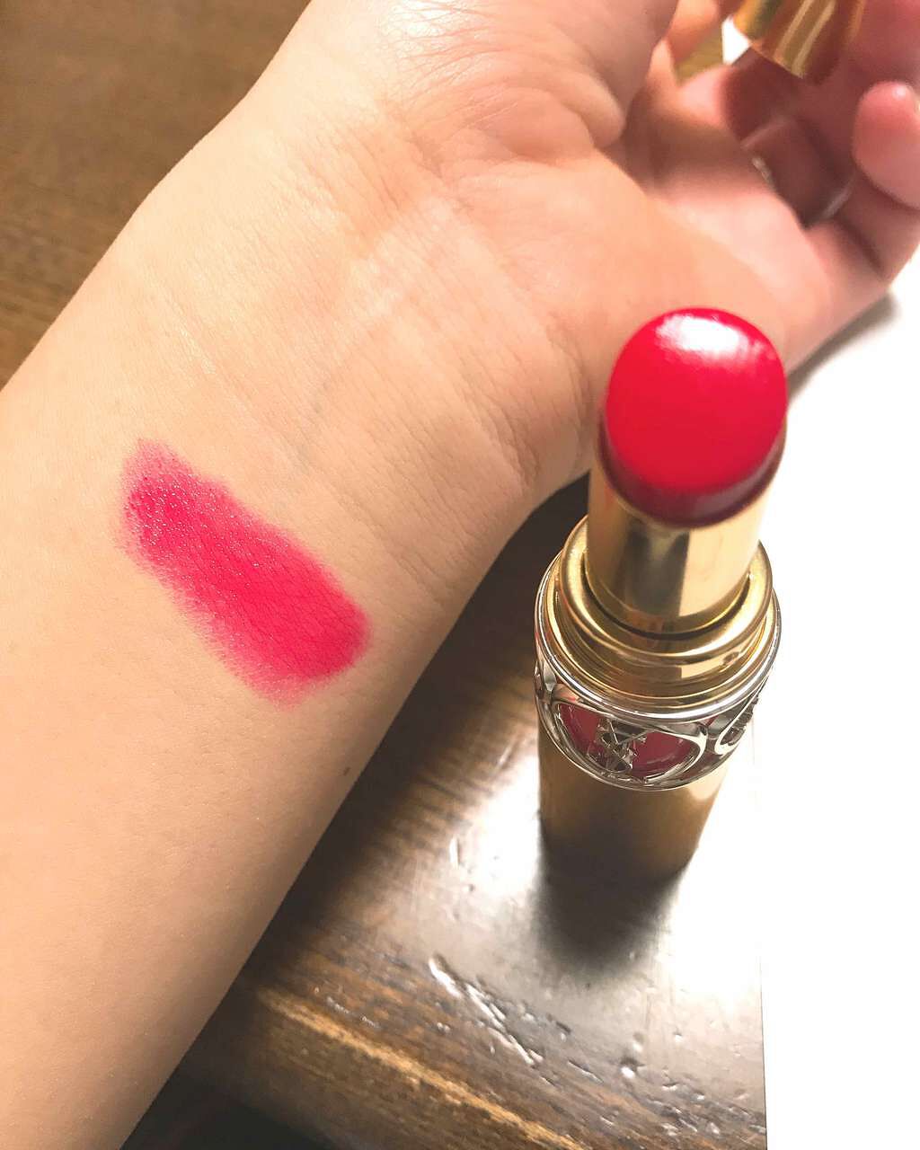 ルージュ ヴォリュプテ シャイン/YVES SAINT LAURENT BEAUTE/口紅を使ったクチコミ（2枚目）