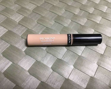 BOBBI BROWN エクストラ イルミネイティング モイスチャー バームのクチコミ「コンシーラー

ペンシルタイプは口角や小さなピンポイントのシミ用に！

チップタイプは、酷〜い.....」（2枚目）