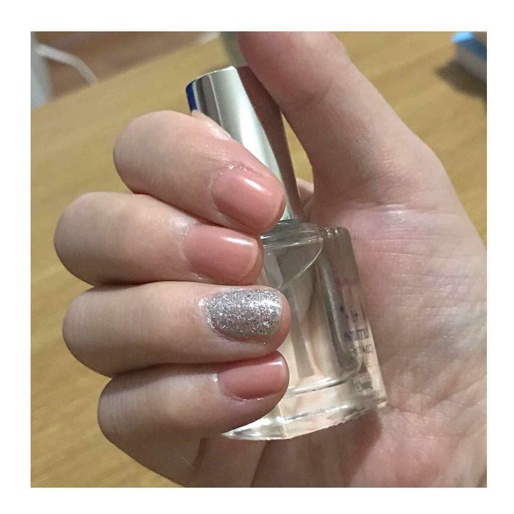 ネイルホリック Metalic color SV002/ネイルホリック/マニキュアを使ったクチコミ（1枚目）