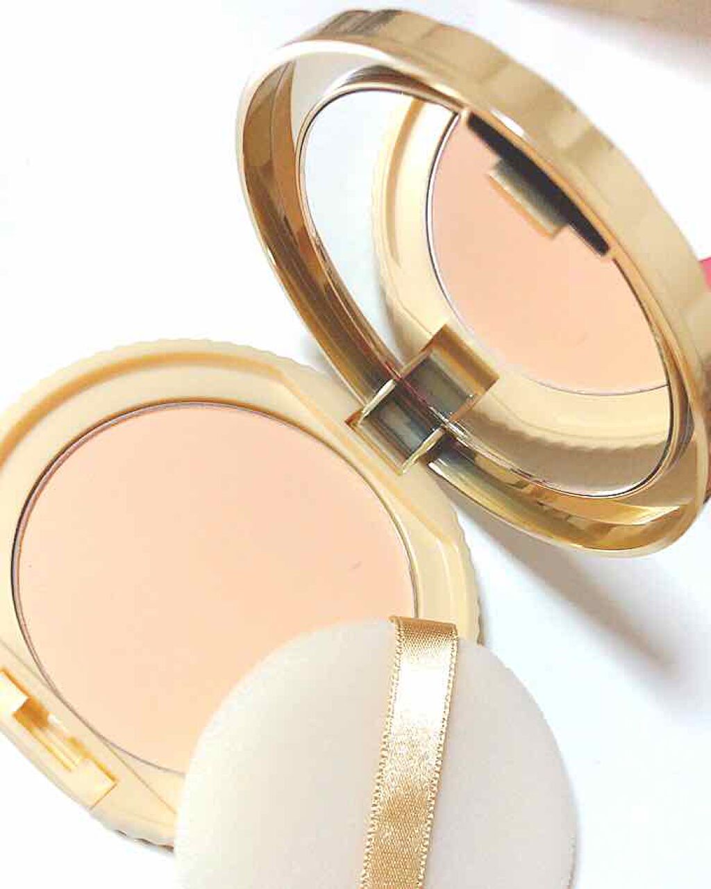 【旧品】マシュマロフィニッシュパウダー/キャンメイク/プレストパウダーを使ったクチコミ（2枚目）