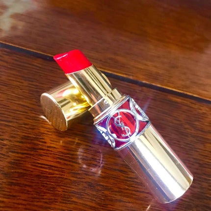 ルージュ ヴォリュプテ シャイン/YVES SAINT LAURENT BEAUTE/口紅を使ったクチコミ(2枚目)