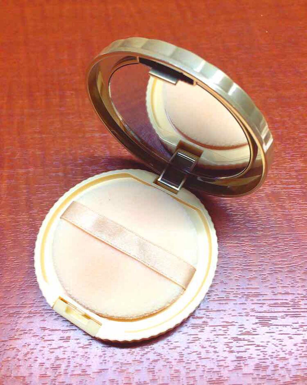 【旧品】マシュマロフィニッシュパウダー/キャンメイク/プレストパウダーを使ったクチコミ(2枚目)