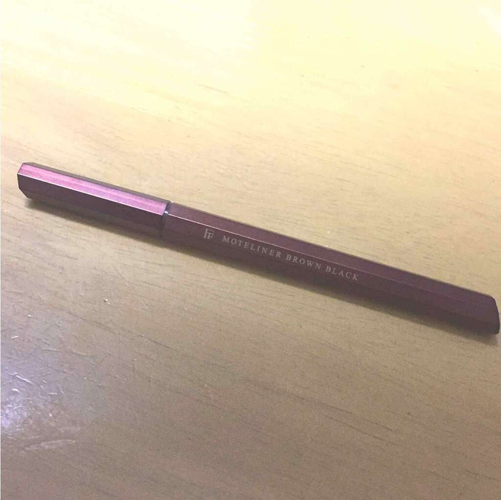 モテライナー リキッド/UZU BY FLOWFUSHI/リキッドアイライナーを使ったクチコミ(1枚目)