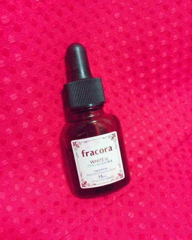 フラコラ美容液
Fracora
WHITE'stプラセンタエキス原液15ml

30mlのものもあります


使用感はサラサラしていて
ベタベタするのが苦手な私にとっては
とても使いやすいです☺️

1