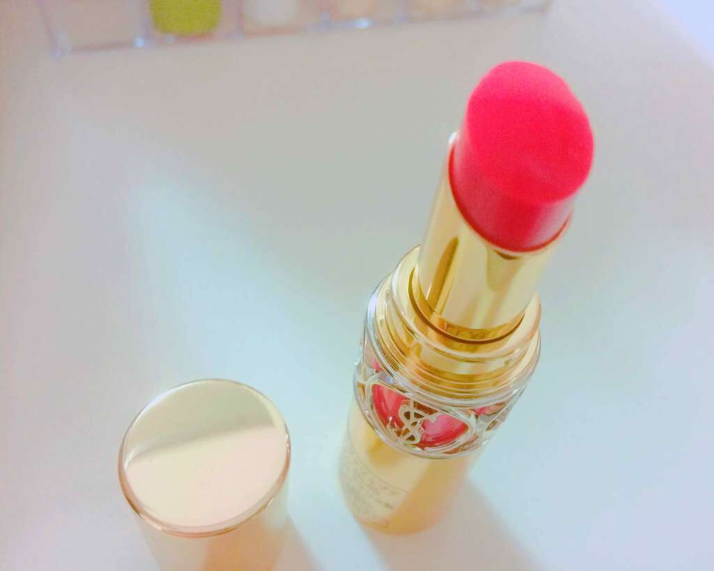 ルージュ ヴォリュプテ シャイン/YVES SAINT LAURENT BEAUTE/口紅を使ったクチコミ(2枚目)