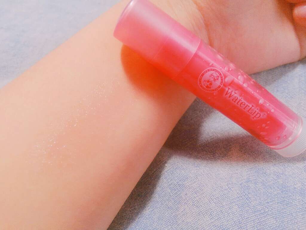 ウォーターリップ 無香料/メンソレータム/リップクリームを使ったクチコミ(2枚目)