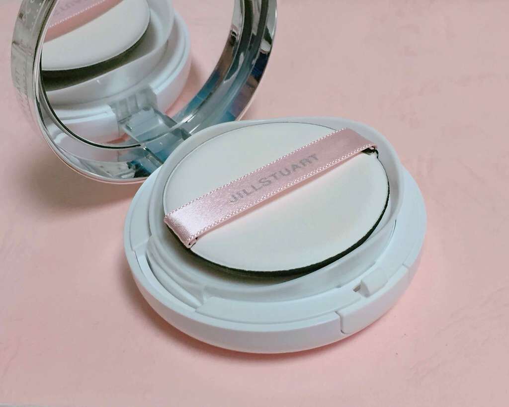 ピュアエッセンス クッションコンパクト/JILL STUART/クッションファンデーションを使ったクチコミ(2枚目)