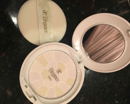 ラ プードル オートニュアンス/Elégance/プレストパウダーを使ったクチコミ(2枚目)