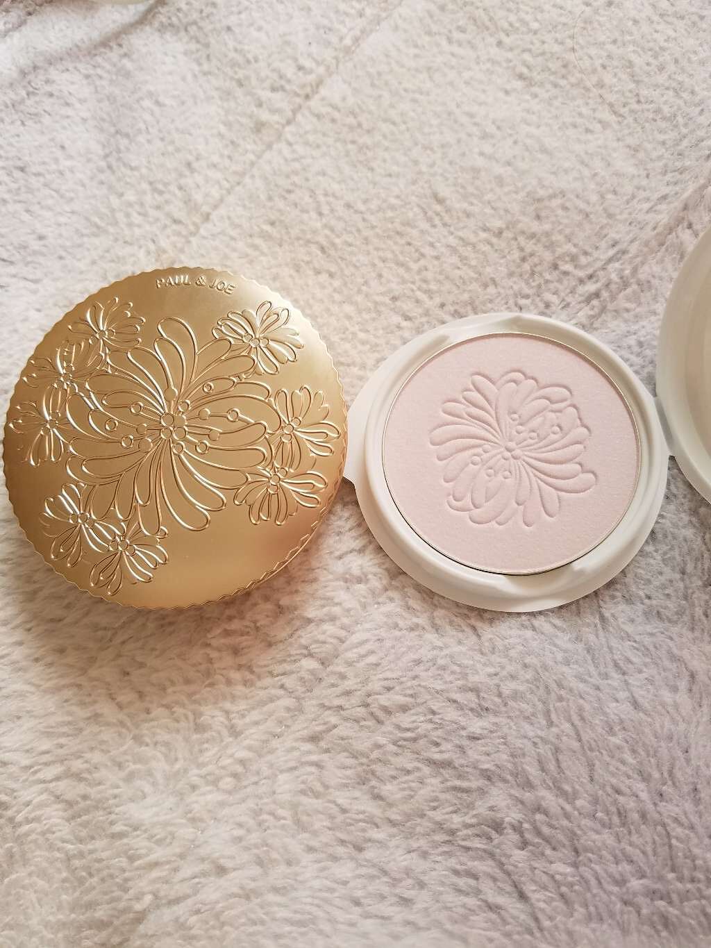 プレスト フェイス パウダー/PAUL & JOE BEAUTE/プレストパウダーを使ったクチコミ(1枚目)