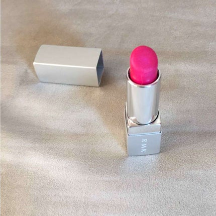 RMK フェイスポップ マットリップスのクチコミ「RMK
フェイスポップ マットリップス03 ホログラフィックシアーピンク
RMKのリップス
.....」(1枚目)