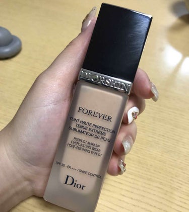 【旧】ディオールスキン フォーエヴァー フルイド/Dior/リキッドファンデーションを使ったクチコミ（1枚目）