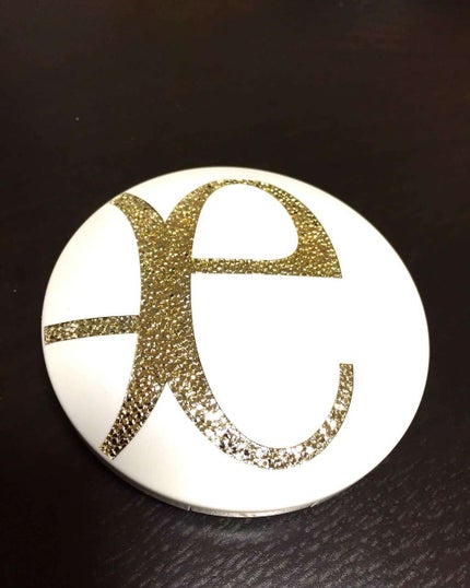 ラ プードル オートニュアンス/Elégance/プレストパウダーを使ったクチコミ(2枚目)