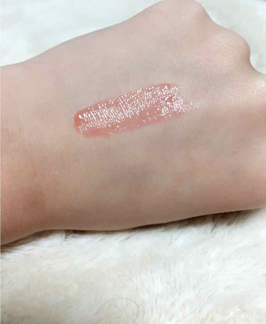 ユイルカレス/ロレアル パリ/リップグロスを使ったクチコミ(2枚目)