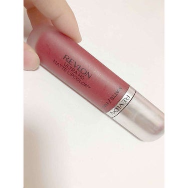 💗REVLON💗【ウルトラHDマットリップカラー028】💰1500円💰

・落ちにくい😻
・食事すると唇の内側だけ色が落ちる🌀
・発色がかなりいい✌🏻️
・全体に塗るとこすぎる💭

🔰上手な使い方やコツ