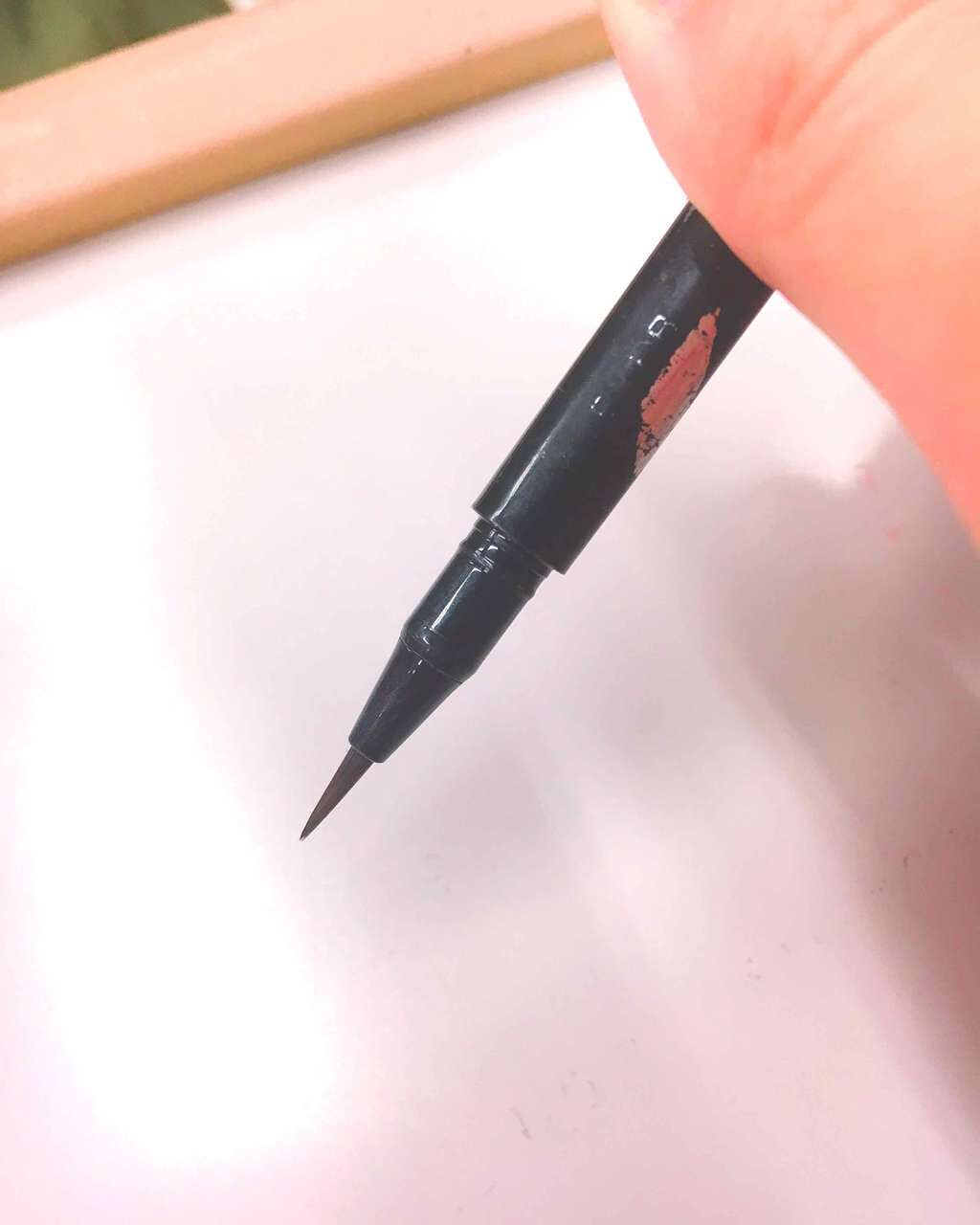 プロフェッショナル アイブロウ マニキュア/リンメル ロンドン/リキッドアイブロウを使ったクチコミ(2枚目)