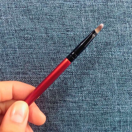 春姫 アイシャドウブラシ/DAISO/メイクブラシを使ったクチコミ(4枚目)