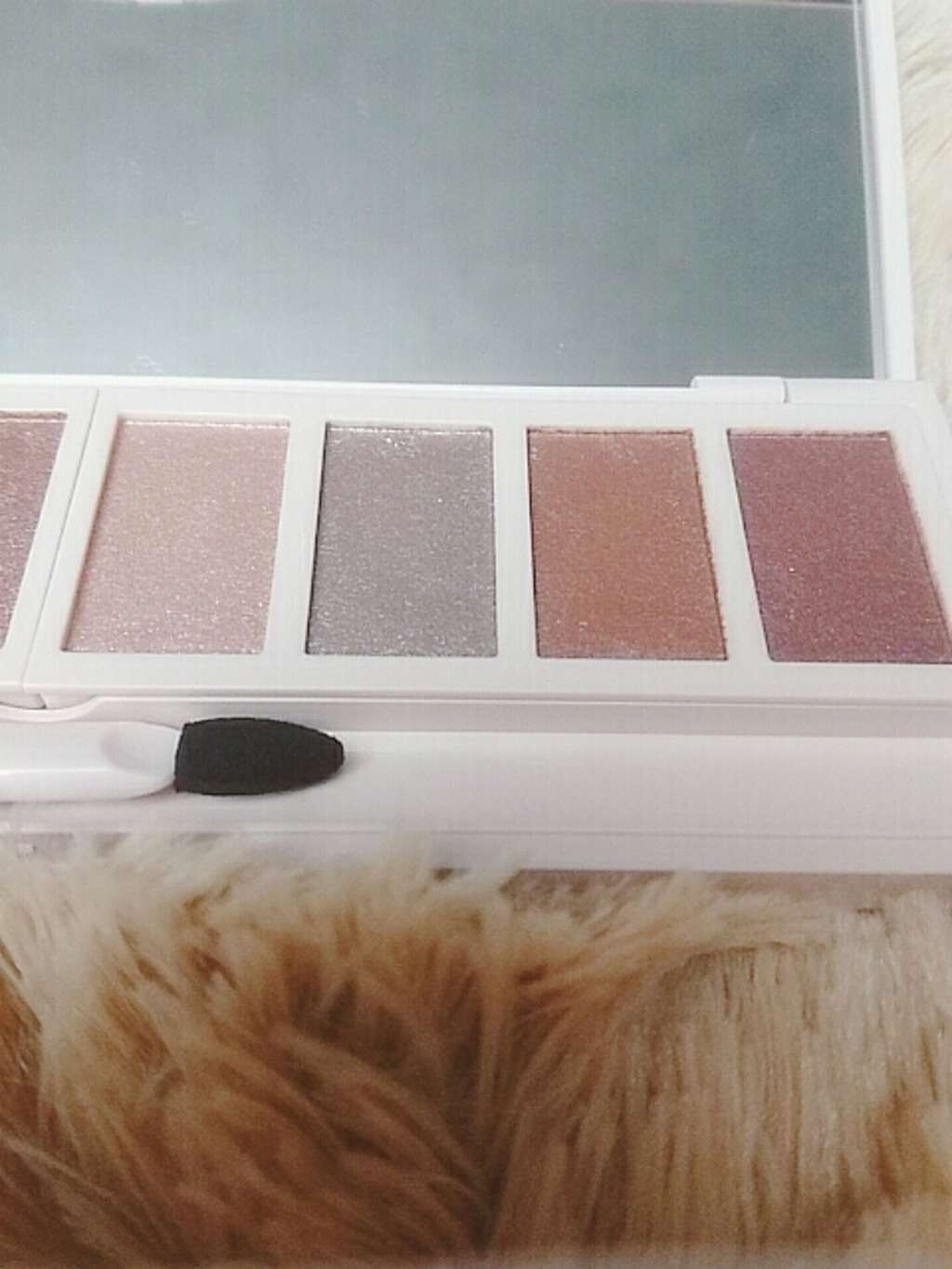 グラマラスヌード アイパレット (クリスマスコフレ 2017)/Visée/メイクアップキットを使ったクチコミ(4枚目)