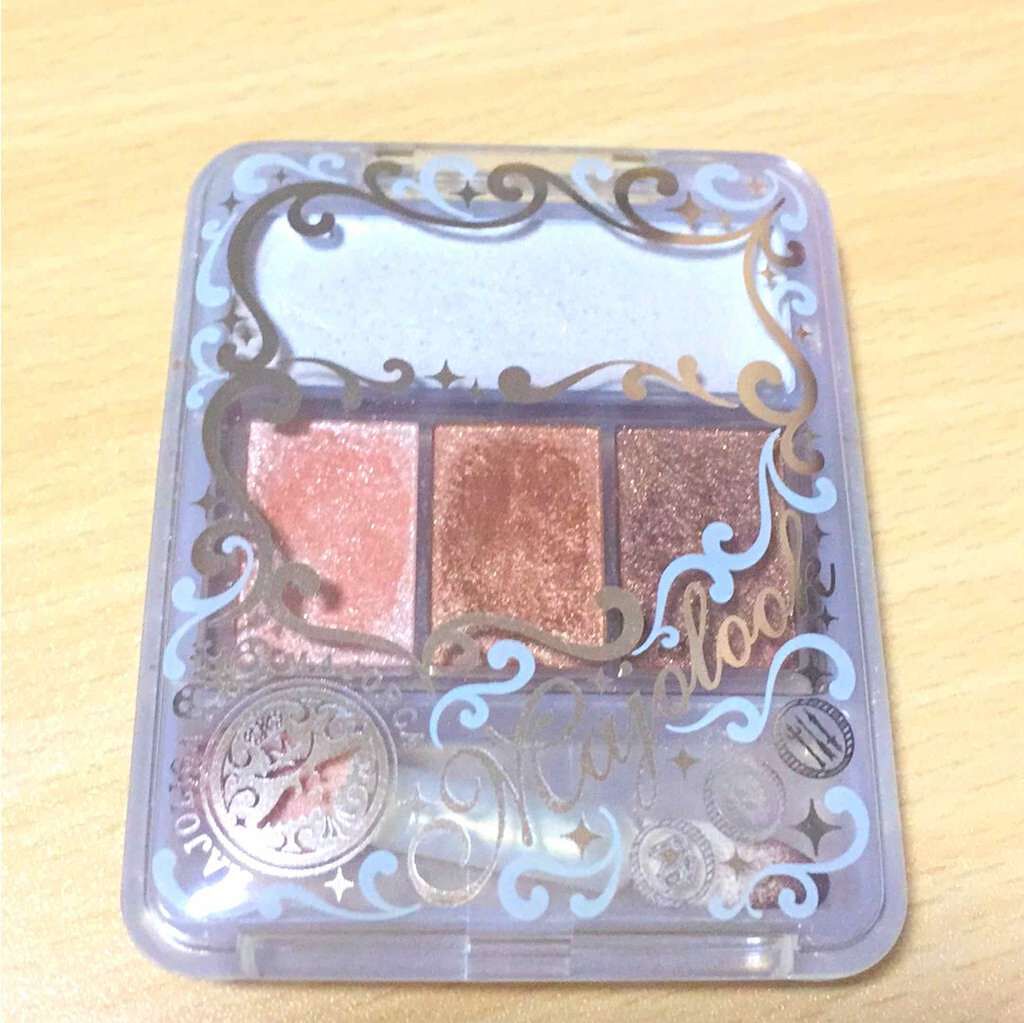 マジョルック(イルミネーター)/MAJOLICA MAJORCA/アイシャドウパレットを使ったクチコミ(1枚目)