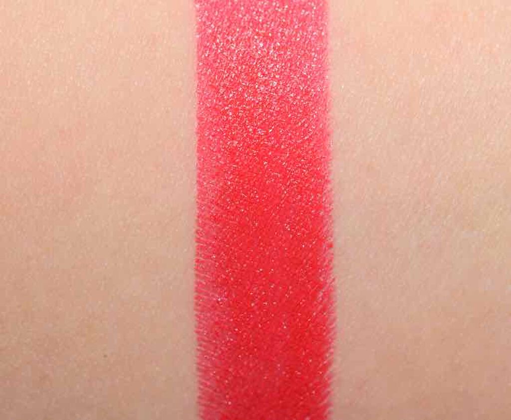 pink_lips_91 on LIPS 「イエベに会う赤ピンクで、小悪魔色でめちゃめちゃお気に入りです♡..」(1枚目)