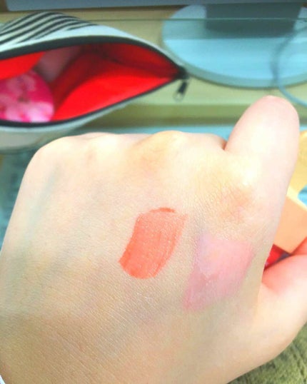 ディアダーリン ウォータージェルティント (アイスティント)/ETUDE/口紅を使ったクチコミ(2枚目)