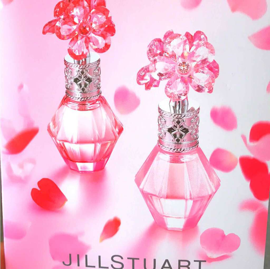 ジルスチュアート クリスタルブルーム オードパルファン/JILL STUART/香水(レディース)を使ったクチコミ(2枚目)