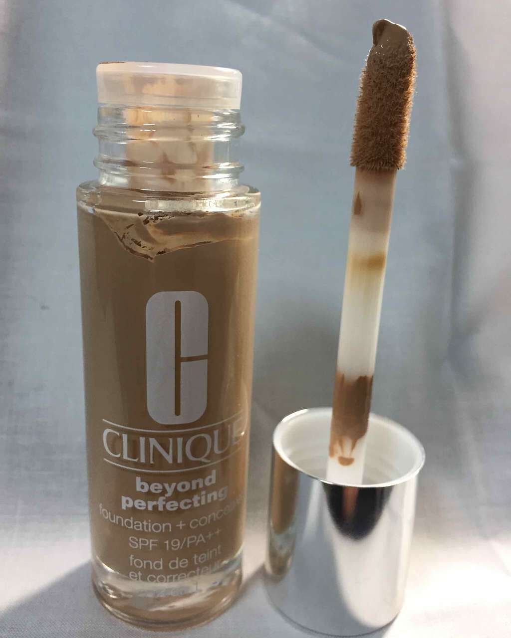ビヨンド パーフェクティング ファンデーション 19/CLINIQUE/リキッドファンデーションを使ったクチコミ(2枚目)