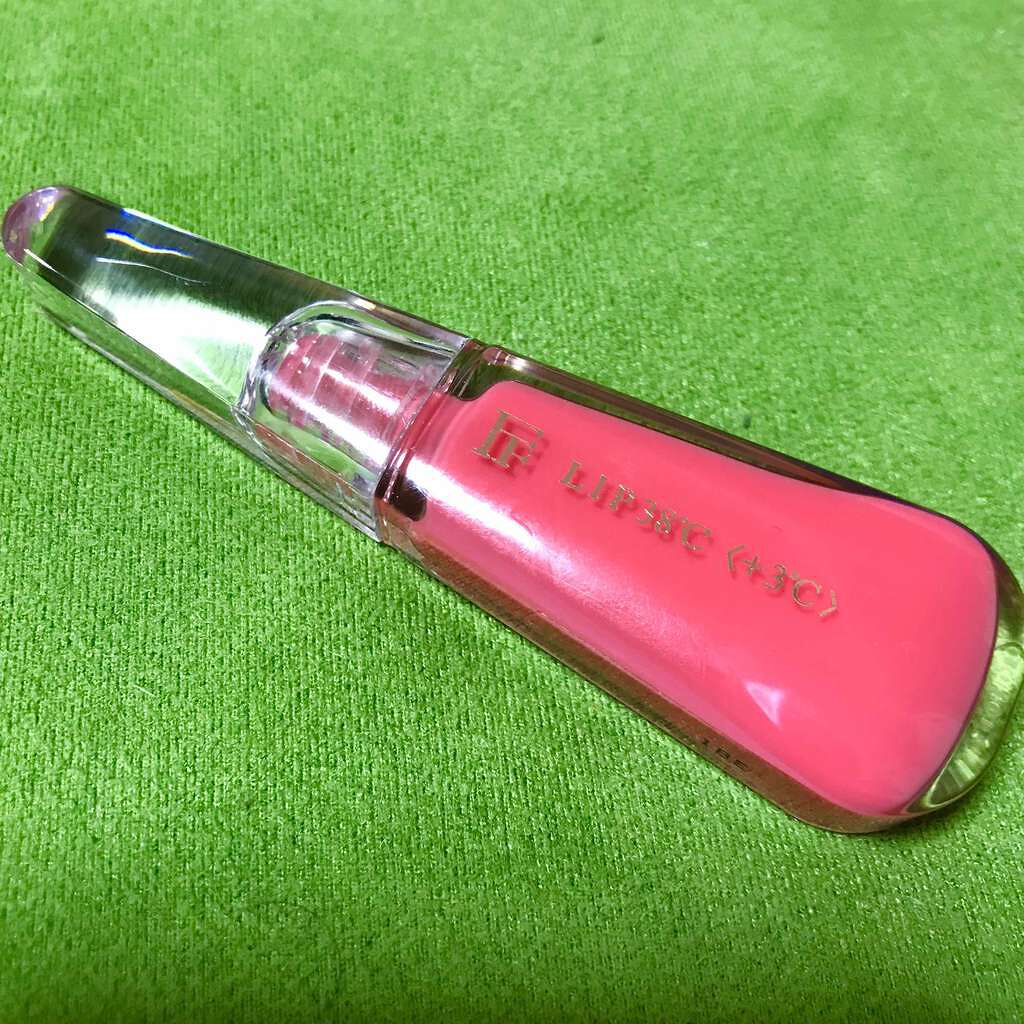 38°C / 99°F リップトリートメント (リップ美容液)/UZU BY FLOWFUSHI/リップケアを使ったクチコミ（1枚目）