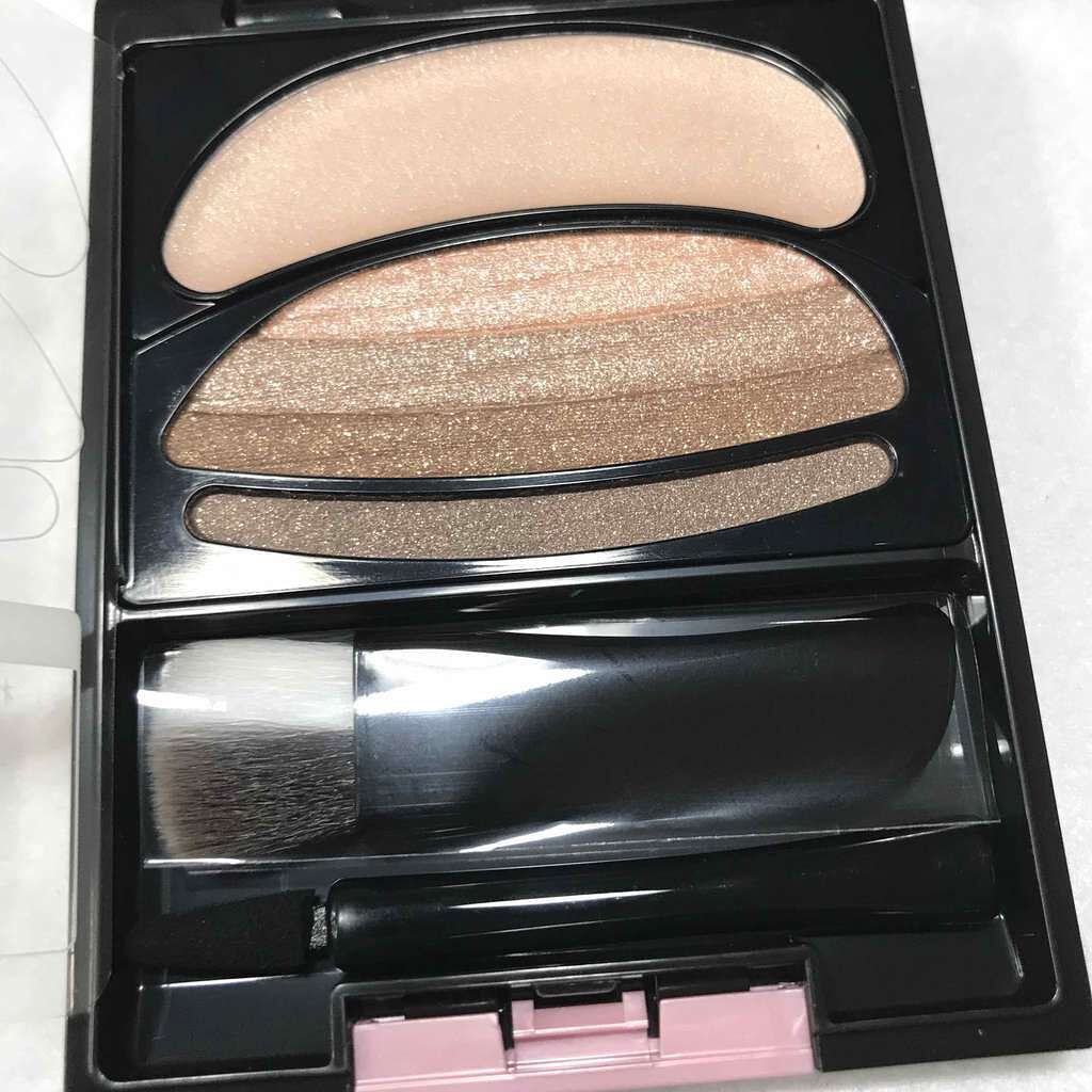 ブラシひと塗りシャドウ/オーブ/アイシャドウパレットを使ったクチコミ(3枚目)