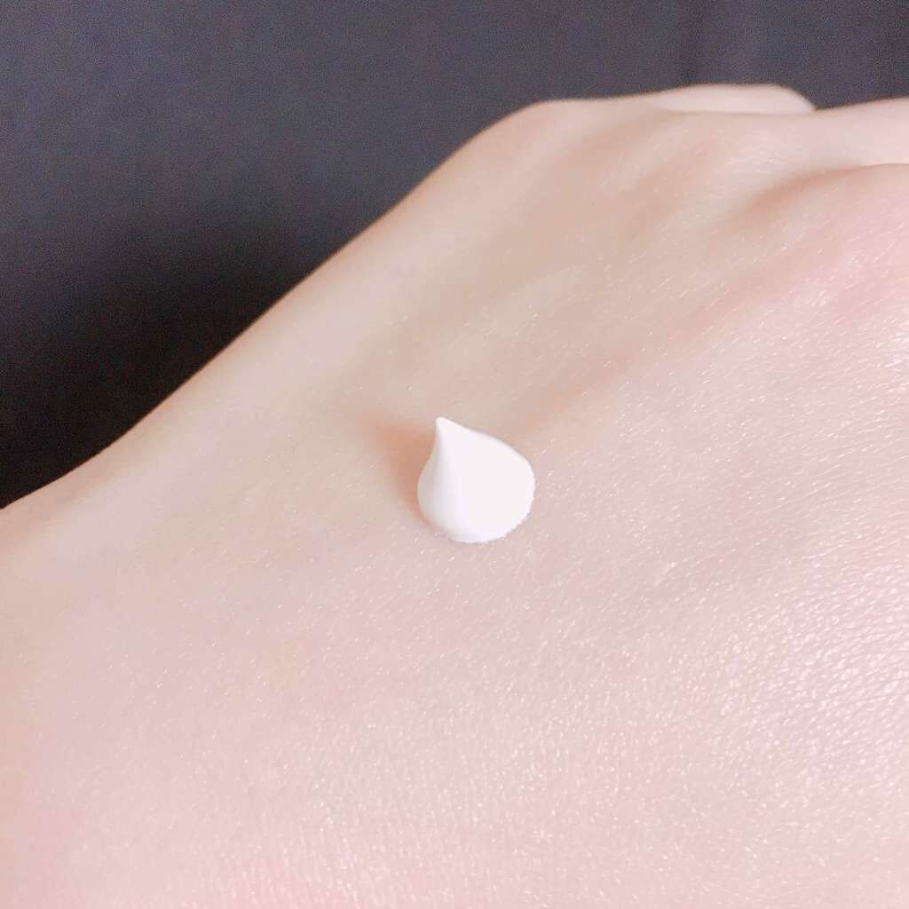 プレミアムトマト ブライトニング フィニッシャー/SKINFOOD/化粧下地を使ったクチコミ(2枚目)