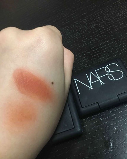 シングルアイシャドー/NARS/単色アイシャドウを使ったクチコミ(2枚目)