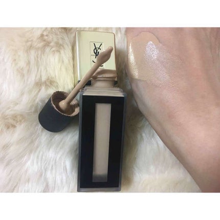タン アンクル ド ポー/YVES SAINT LAURENT BEAUTE/リキッドファンデーションを使ったクチコミ(2枚目)