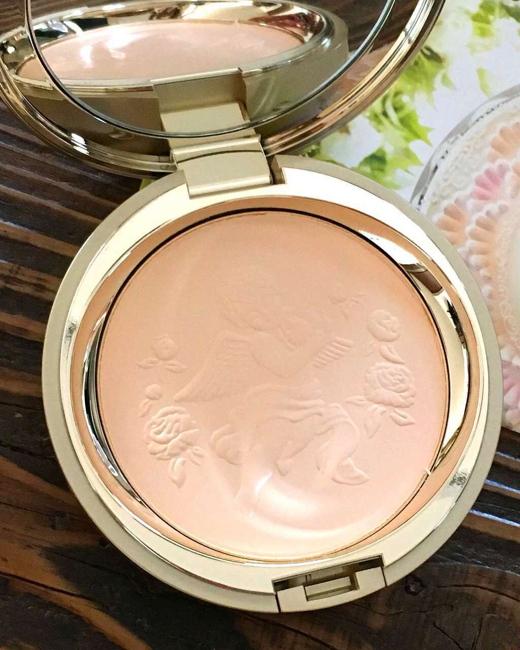 トワニー ミラノコレクション2017/TWANY/プレストパウダーを使ったクチコミ（2枚目）