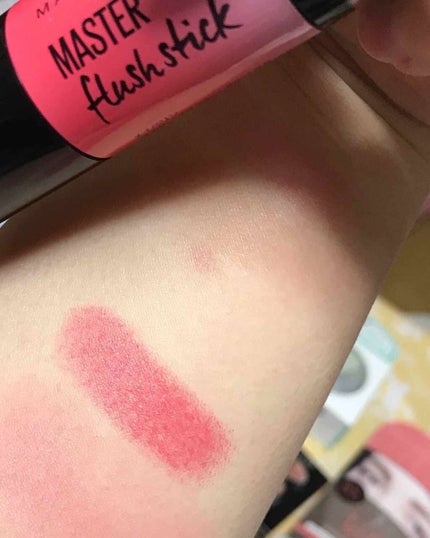 マスターフラッシュ スティック/MAYBELLINE NEW YORK/ジェル・クリームチークを使ったクチコミ(1枚目)