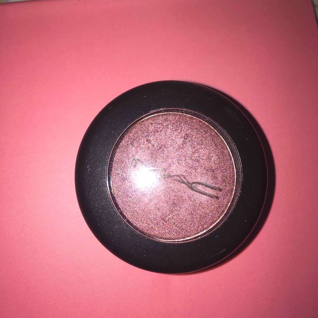 スモール アイシャドウ/M・A・C/単色アイシャドウを使ったクチコミ（1枚目）