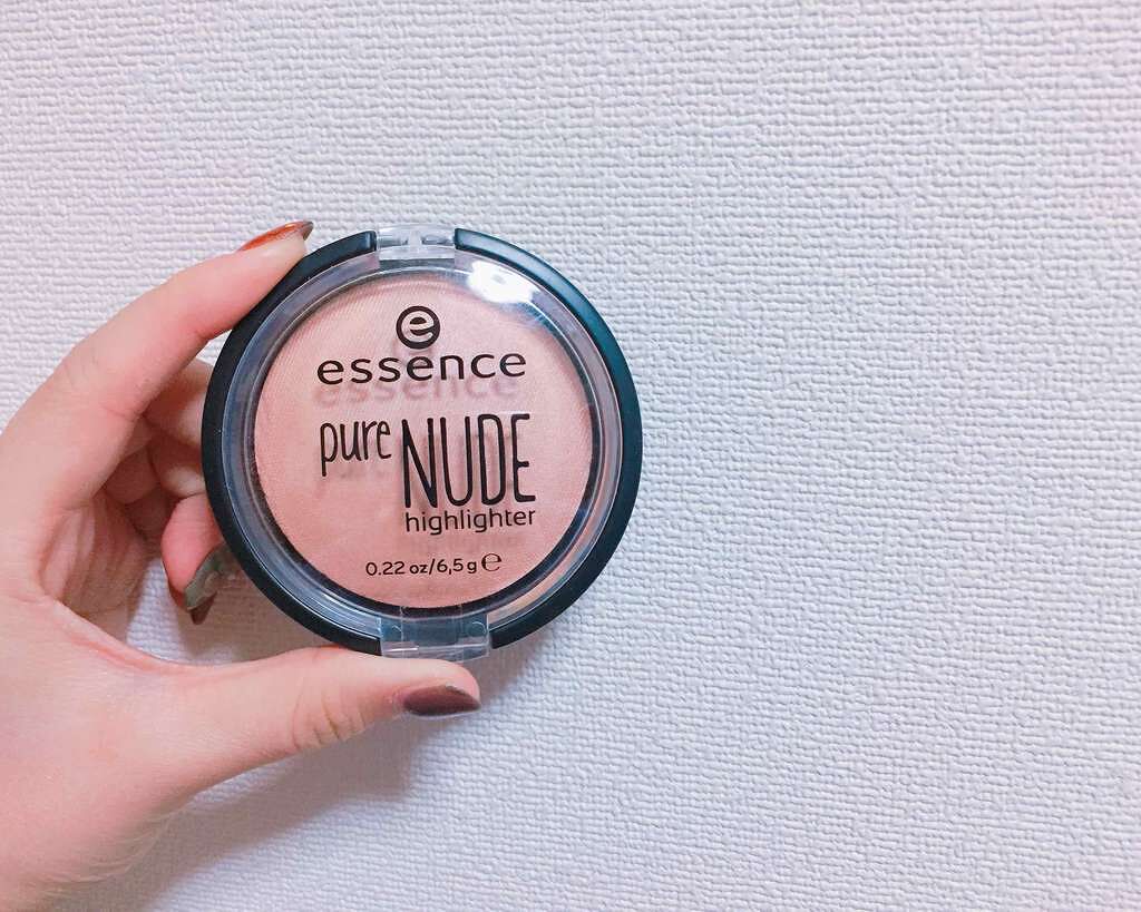 ピュアヌードハイライター/essence/パウダーハイライトを使ったクチコミ（1枚目）